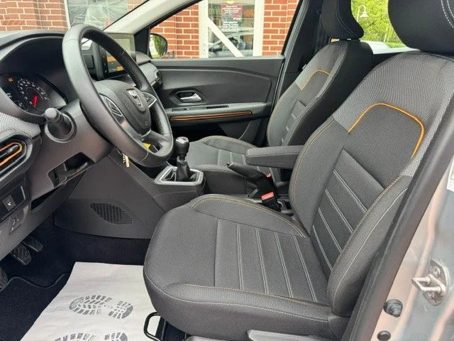 Dacia Sandero – 13