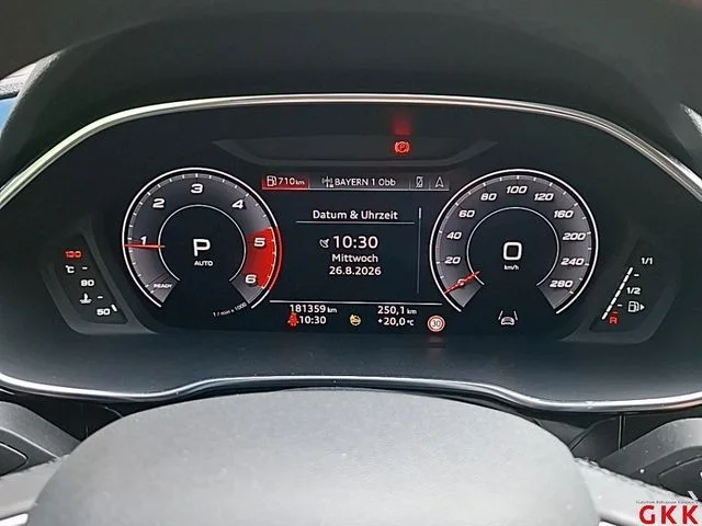 Audi Q3 – 5