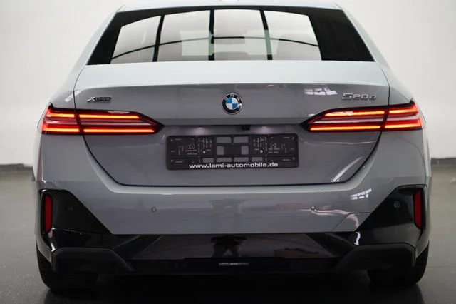 BMW 520 – 6