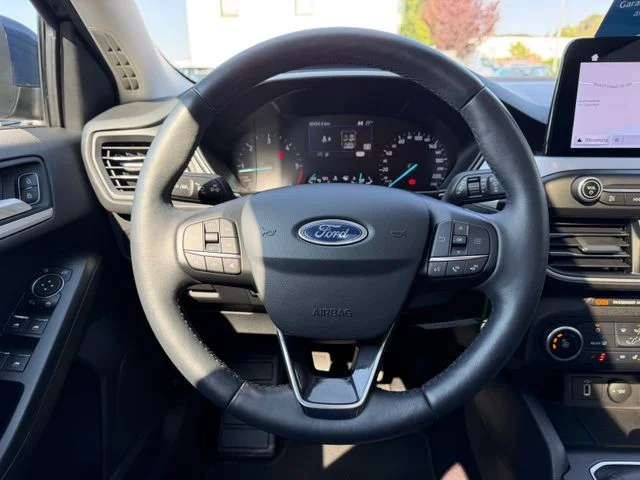Ford Focus – 12