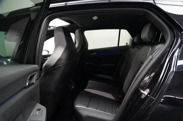 VW Golf – 17