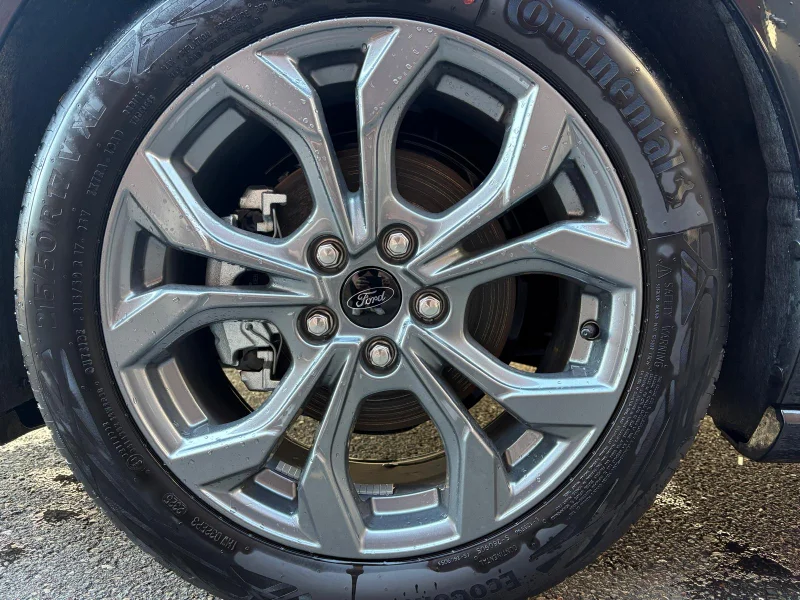 Ford Focus ST Line X 1.0 7AT – 9
