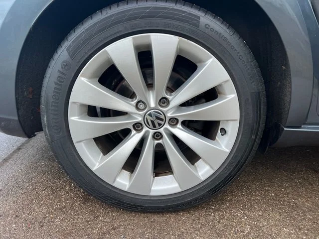 Volkswagen CC – 13