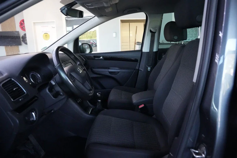 Seat Alhambra – 9