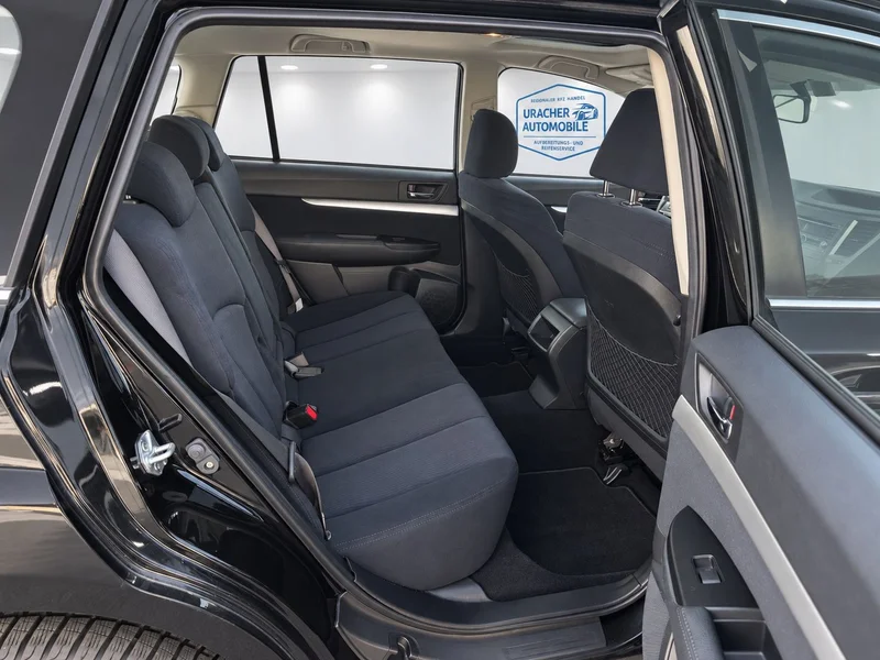 Subaru Legacy – 19