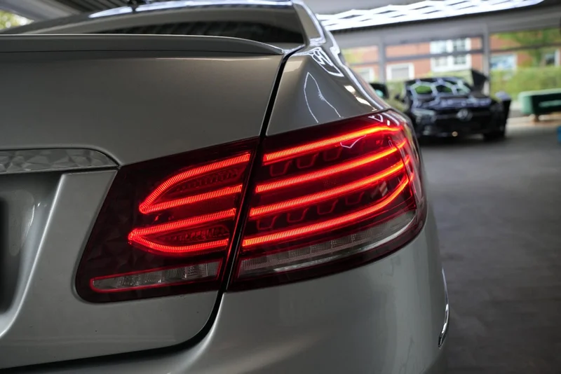 Mercedes-Benz E 400 – 27