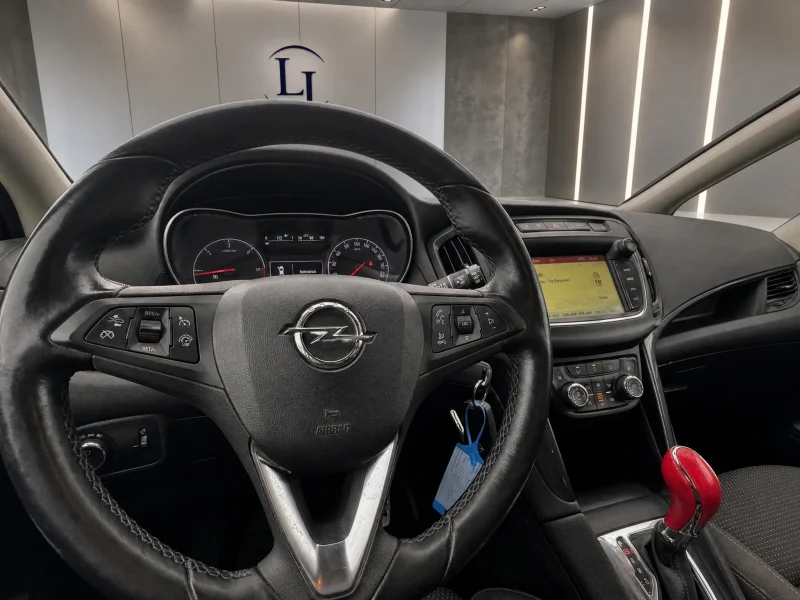 Opel Zafira – 7