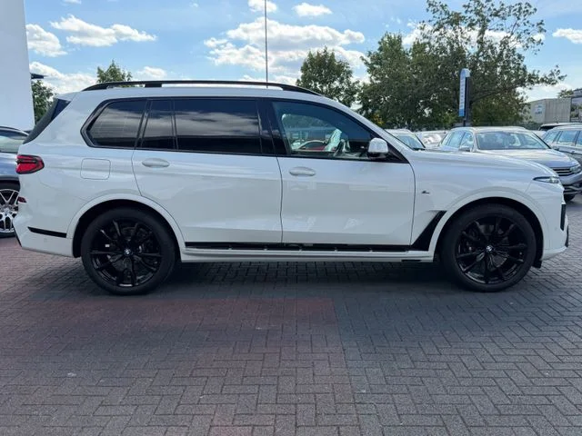 BMW X7 – 6
