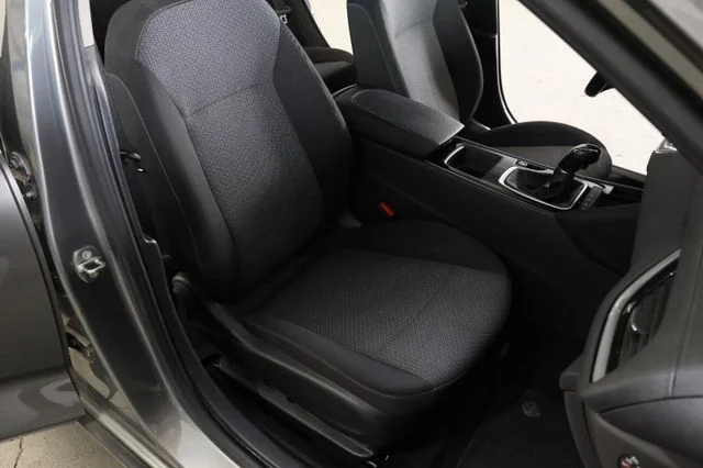 OPEL Insignia – 16