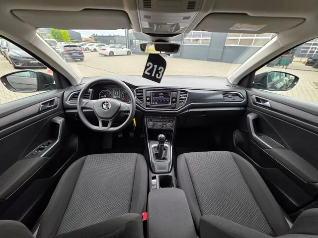 Volkswagen T-Roc – 32
