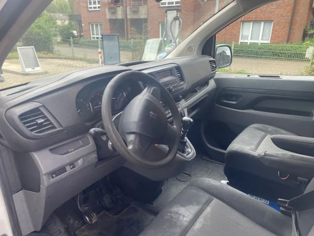 Peugeot Expert – 11