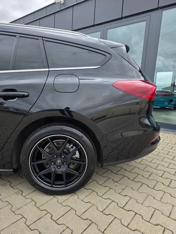 Ford Focus – 7