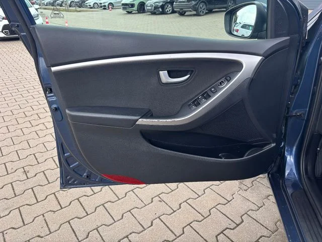 Hyundai i30 – 13
