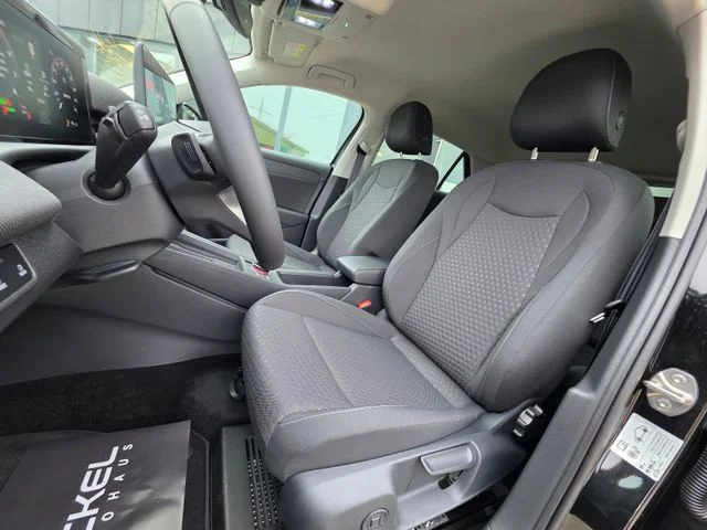 Volkswagen T-Roc – 32