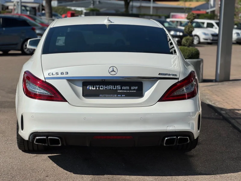 Mercedes-Benz CLS 63 AMG – 14