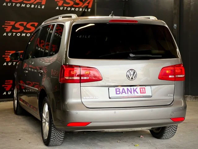 Volkswagen Touran – 8