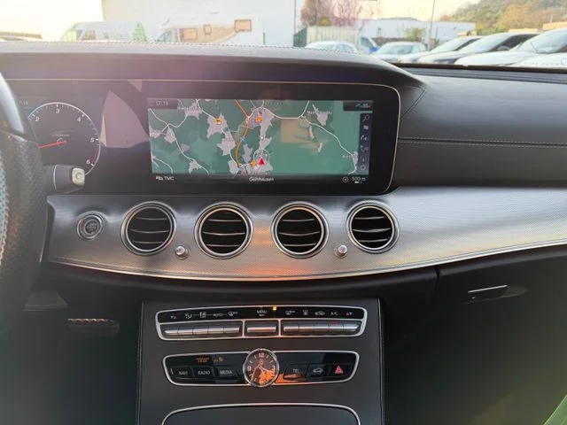 Mercedes-Benz E 400 – 16