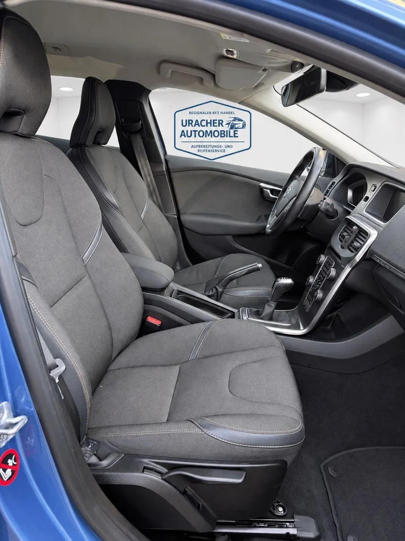 Volvo V40 CC – 16