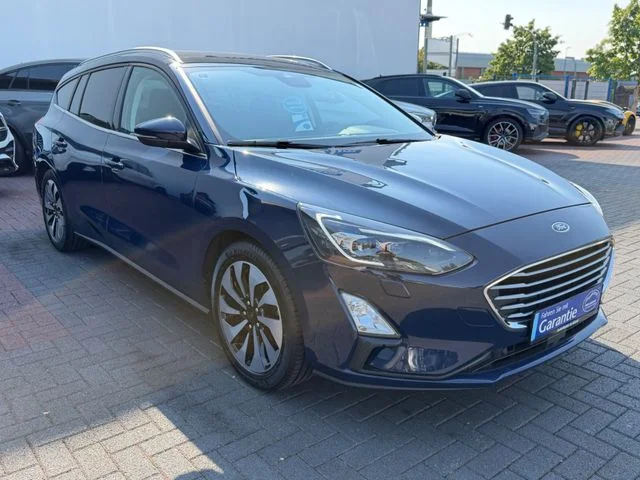 Ford Focus – 7