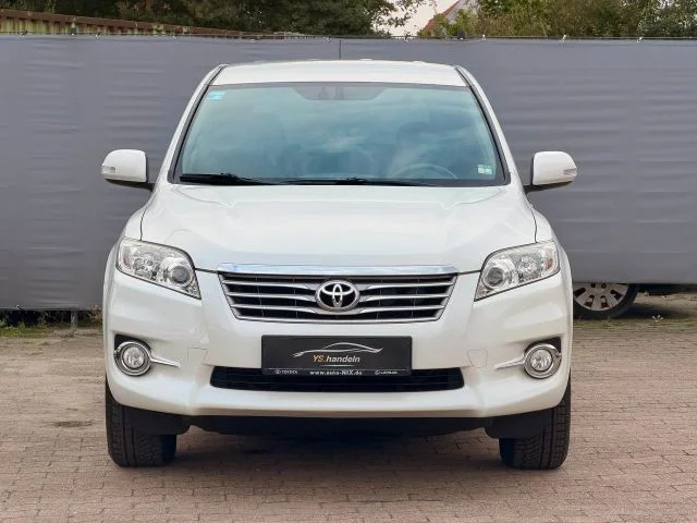 Toyota RAV 4 – 2