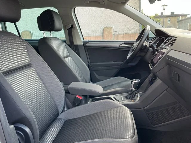 Volkswagen Tiguan – 28