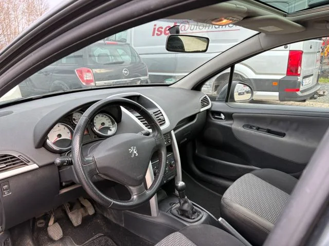 Peugeot 207 – 5