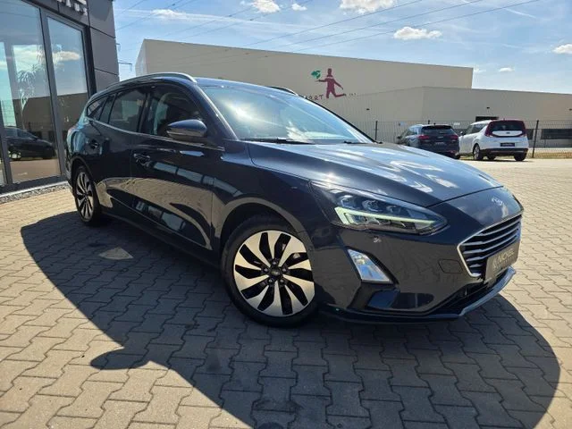 Ford Focus – 8