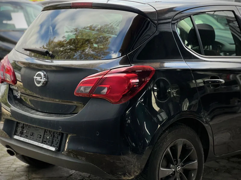 Opel Corsa – 8
