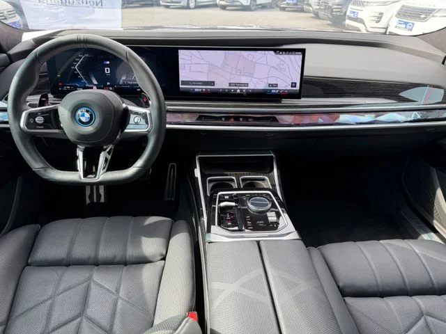BMW M760 – 21