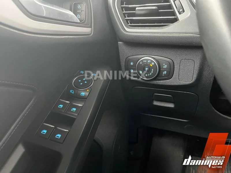 Ford Focus – 16
