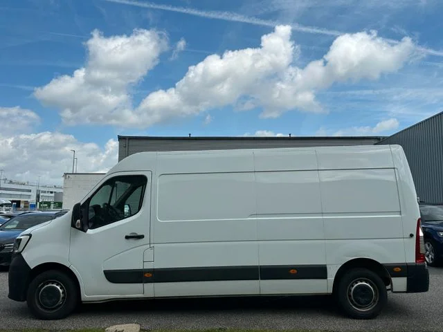 RENAULT Master – 11