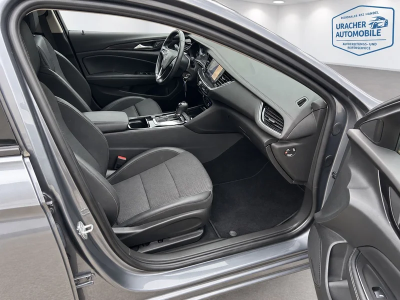 Opel Insignia – 19