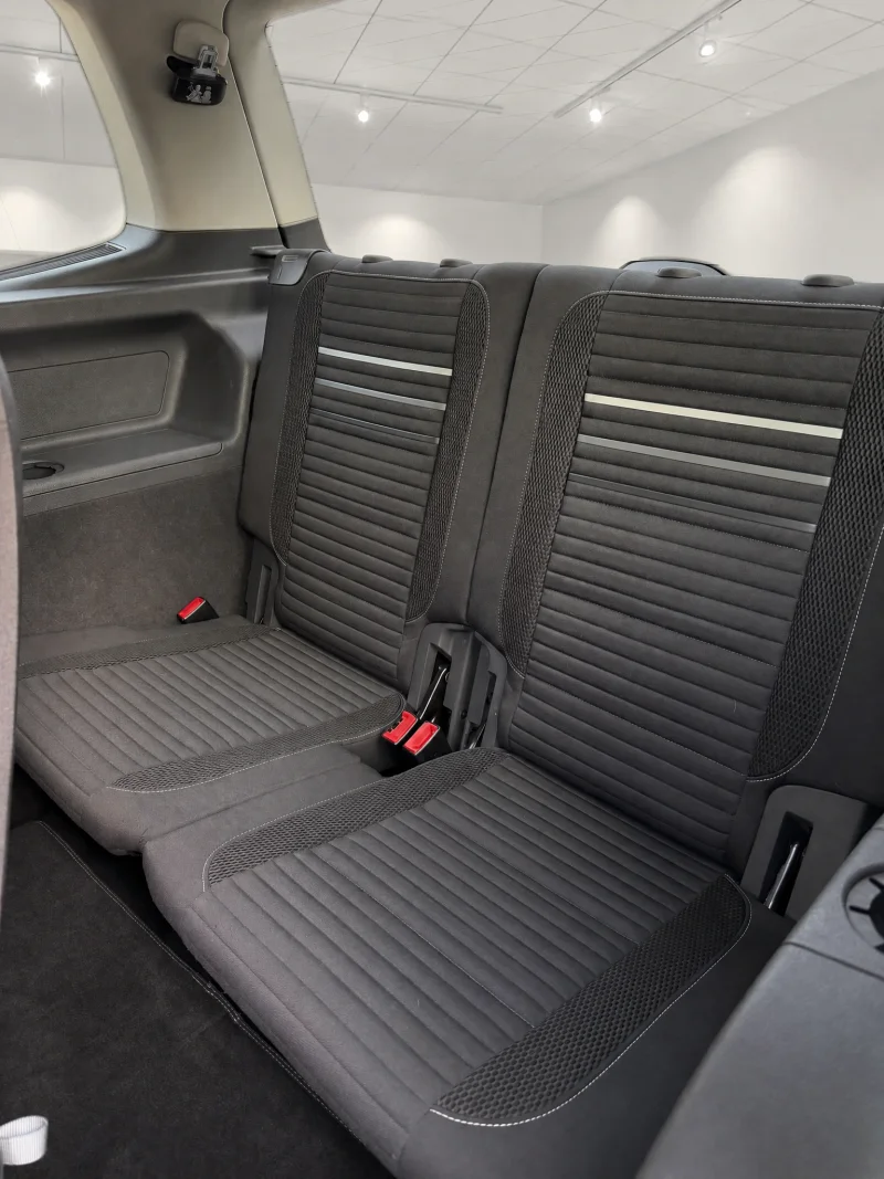 Volkswagen Touran – 13