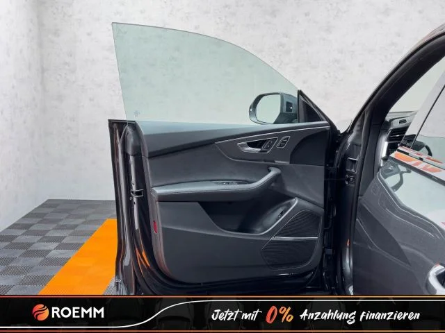 Audi RSQ8 – 16