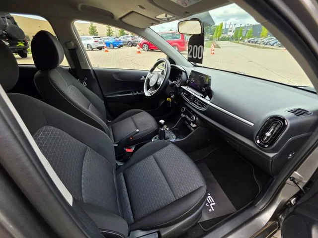 Kia Picanto – 16