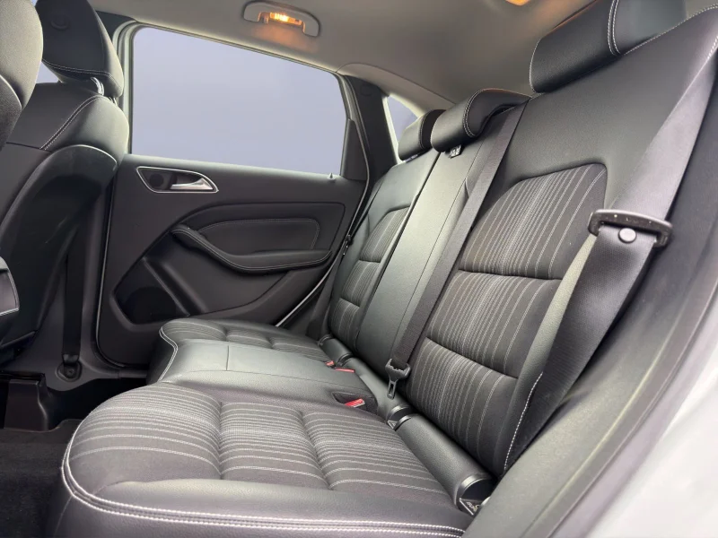 Mercedes-Benz B 200 – 20