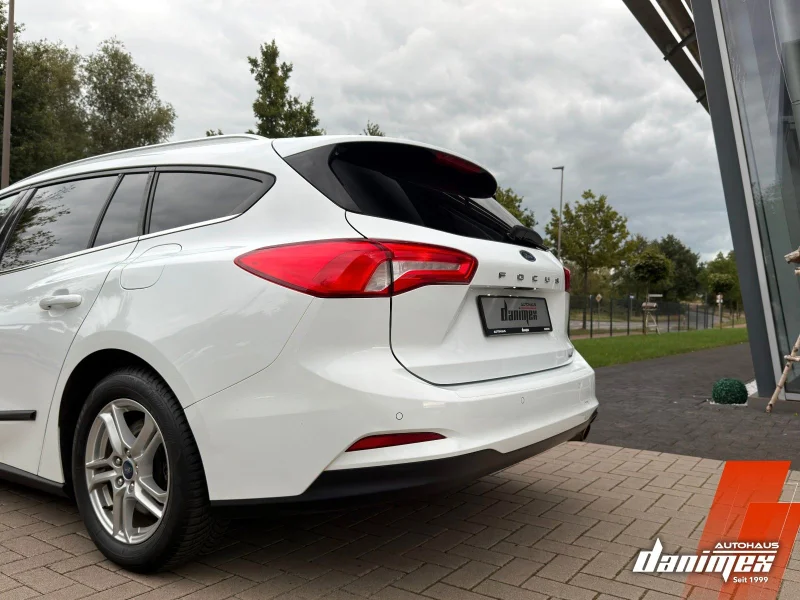 Ford Focus – 17
