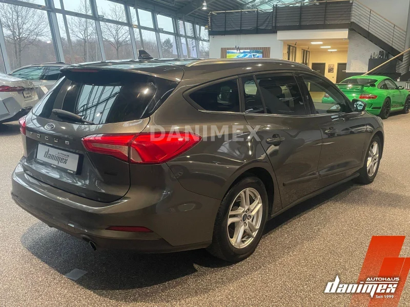 Ford Focus – 5