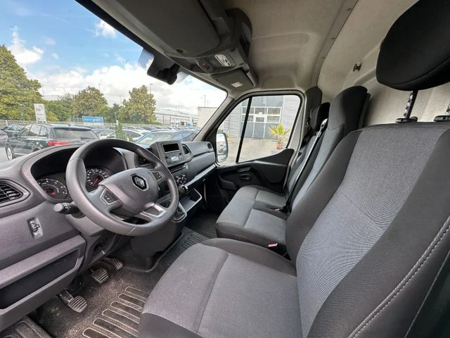 RENAULT Master – 13