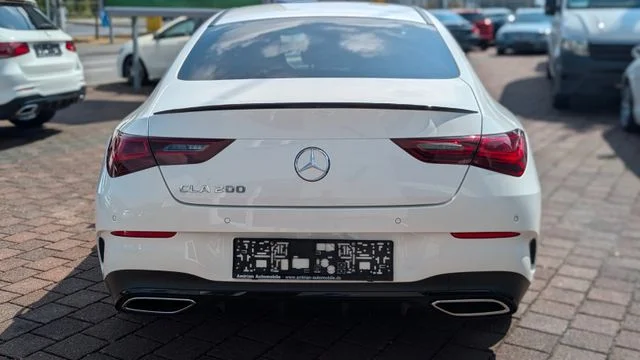 MERCEDES-BENZ CLA 200 – 4