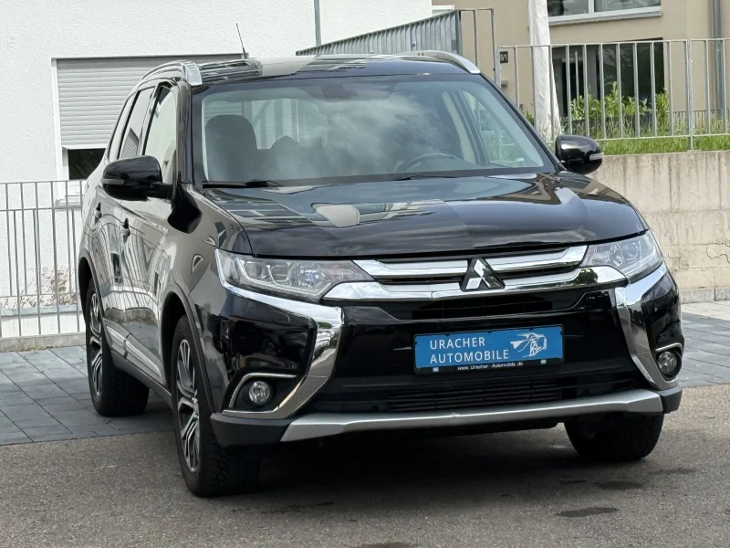 Mitsubishi Outlander – 3