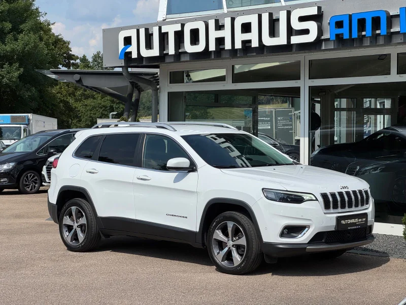 Jeep Cherokee – 3