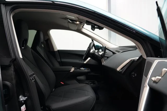 BMW iX – 36