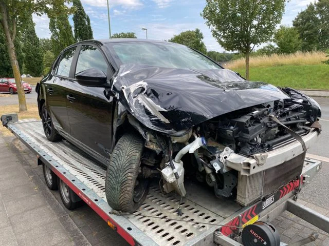 OPEL Corsa – 3