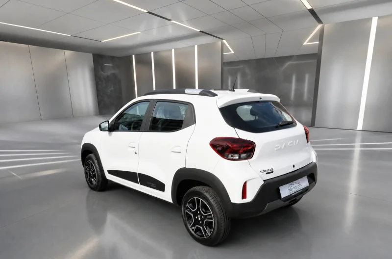 Dacia Spring – 7