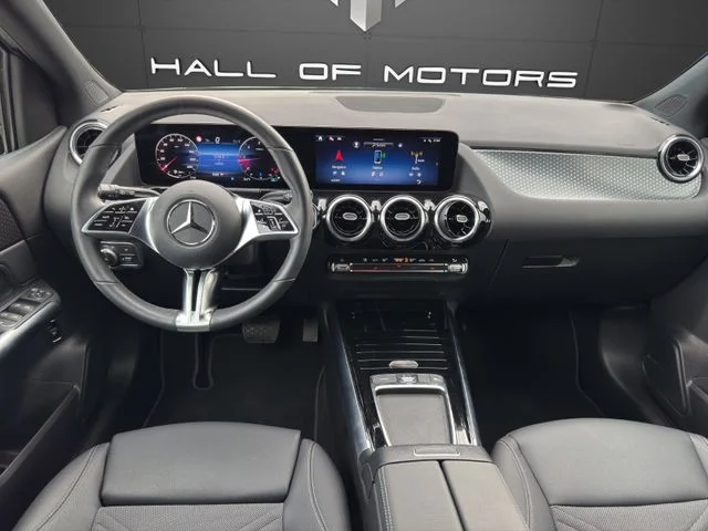 Mercedes-Benz B 220 – 13