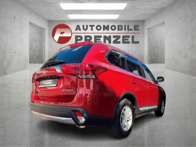 Mitsubishi Outlander – 11