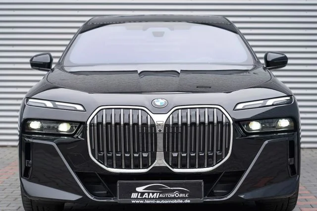 BMW 740 – 2