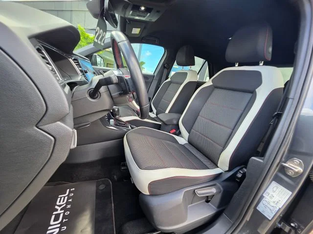 Volkswagen T-Roc – 29