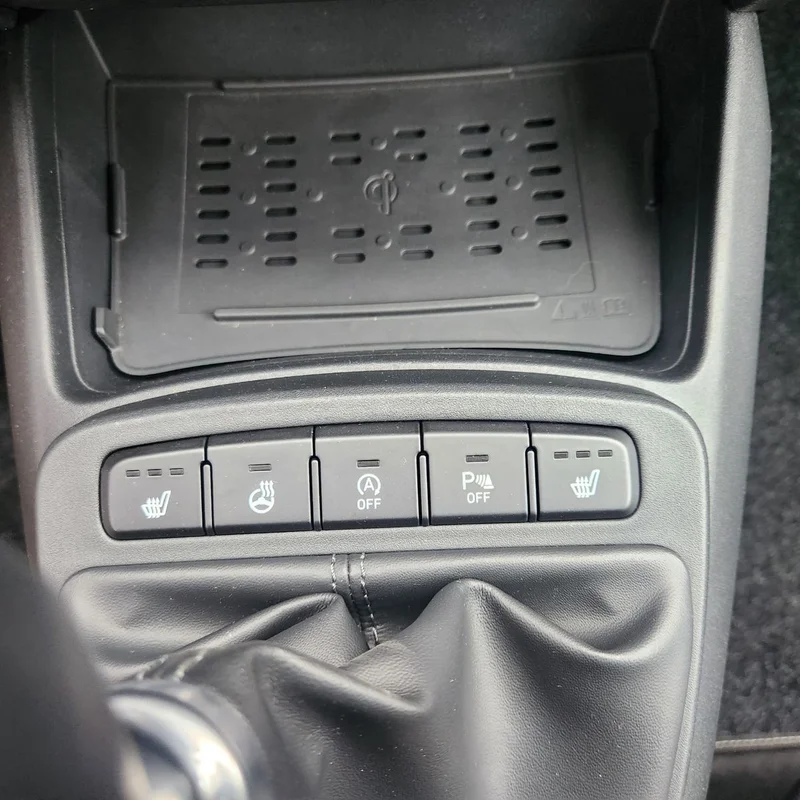 Hyundai i10 – 16